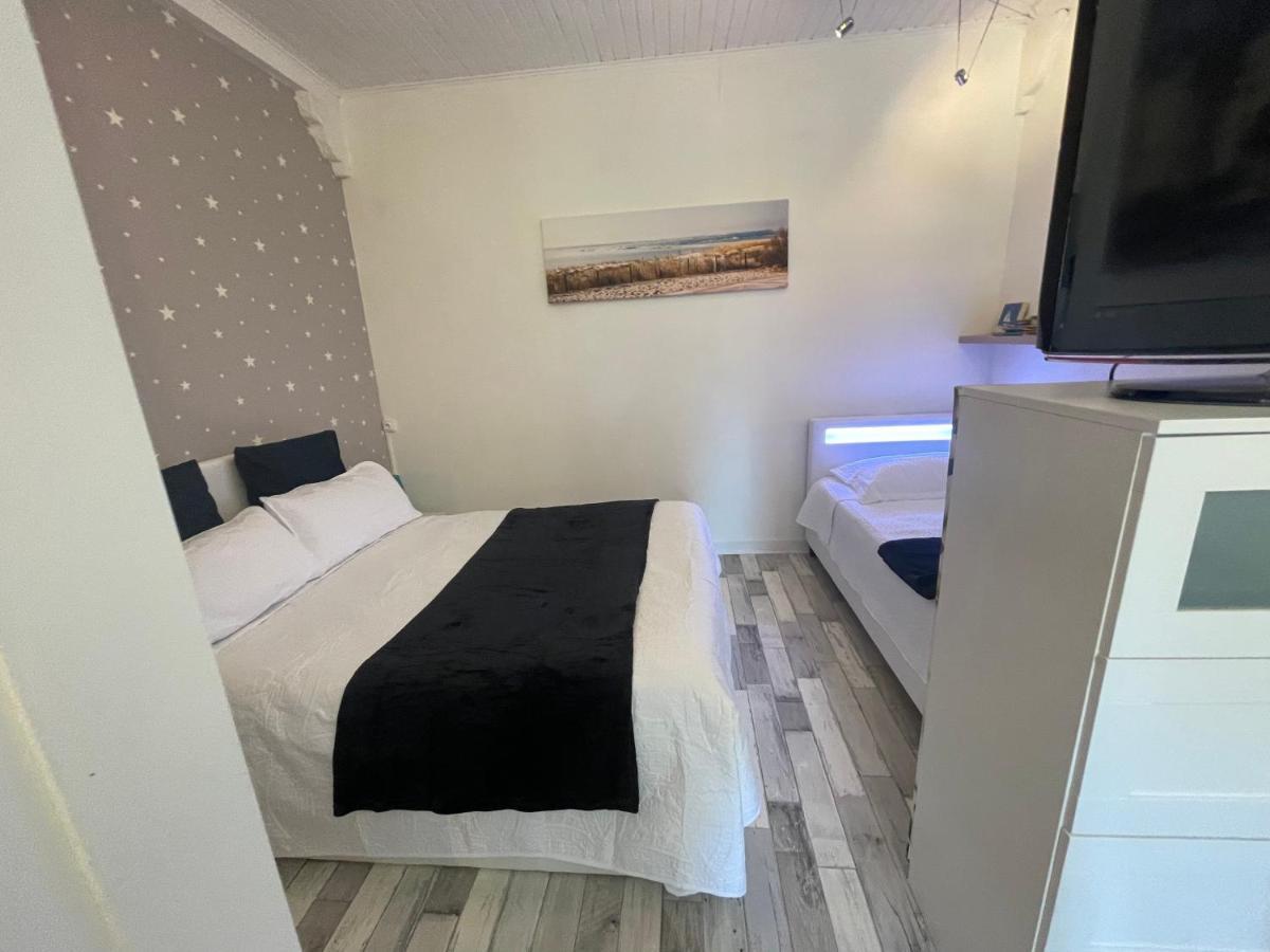 Le Chai De L'Ocean - Studio Avec Jardin Et Terrasse - Plage 300 M Soulac-sur-Mer Buitenkant foto